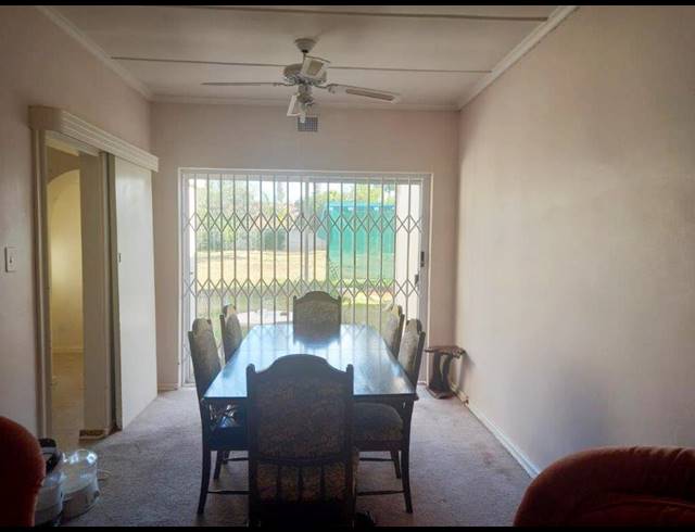 4 BEDROOM HOUSE RENTED IN BOTHASRUS